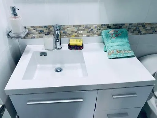 Appartamento Edificio Bay Point Apto 402 Punta Hansa San Andrés Colombia